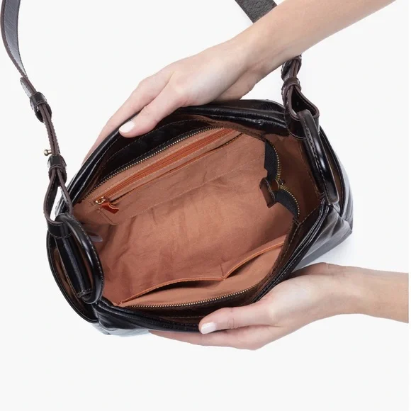 HOBO Classic Black Leather Shoulder Bag - Picture 3 of 10